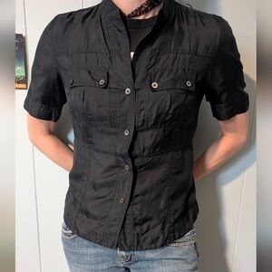 Banana Republic 100% silk Y2K Button Up